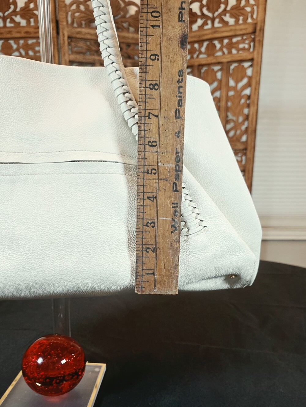 Salvatore Ferragamo White Soft Leather Shoulder Bag. Beautiful braided straps. - Picture 7 of 16